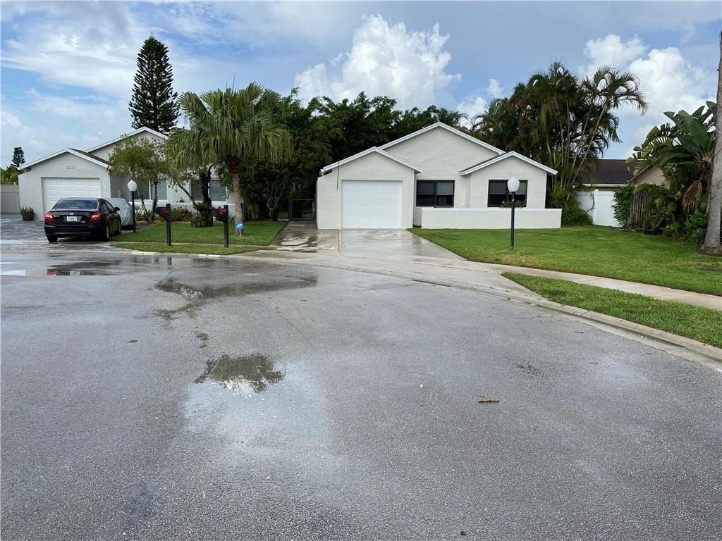20967 Springs Terrace Boca Raton, FL 33428 - Photo 3 of 36 Photo 3
