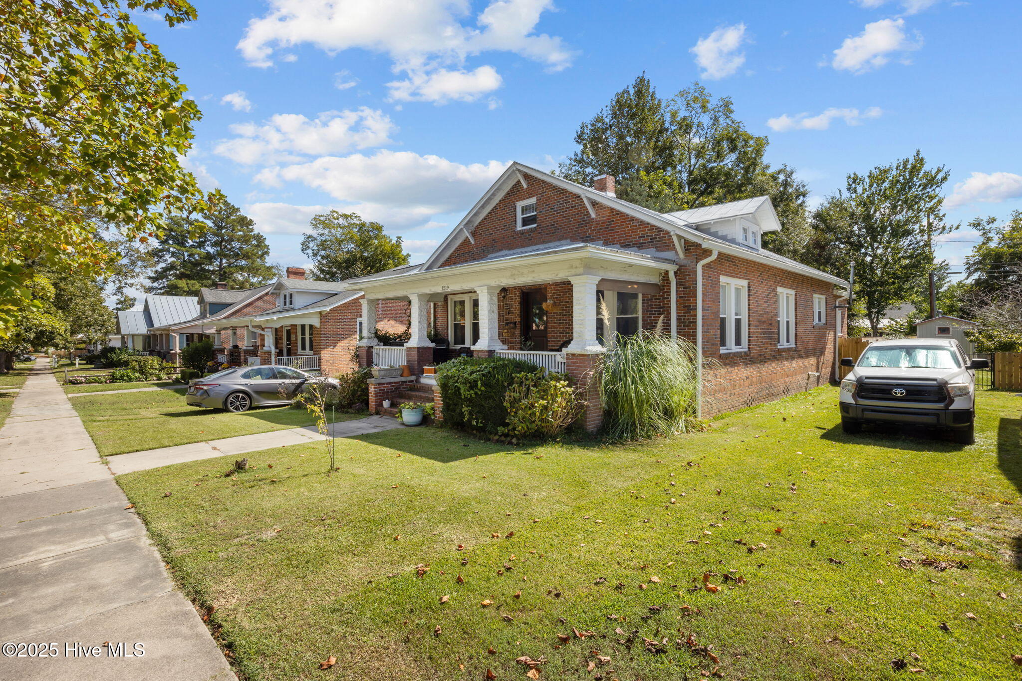 1519 Rhem Avenue New Bern, NC 28560 - Photo 2 of 41 1519 rhem 2