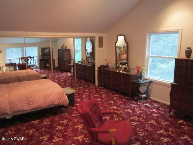 225 Maines Road Hawley, PA 18428 - Photo 22 of 41
