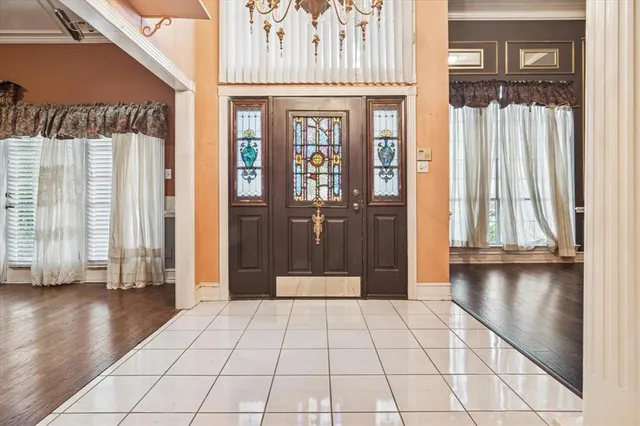 a view of a entryway door of the house