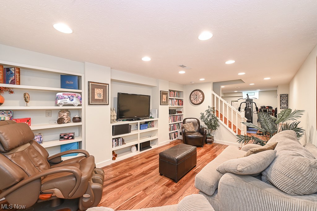 900 Bridge Road Akron, OH 44312 - Photo 31 of 33 Gallery Image 31