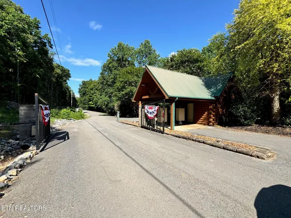 $27,500 | 626 North Pointe Trail, Jamestown, TN 38556