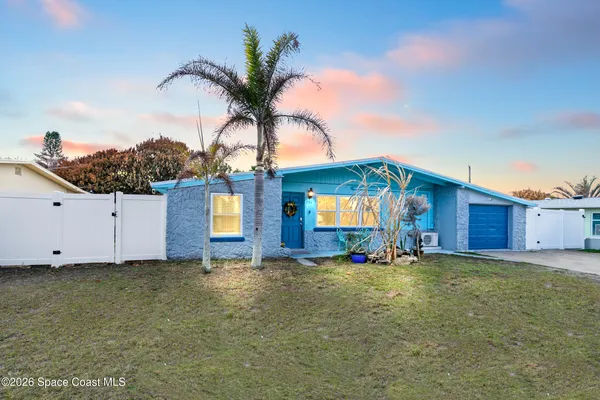 $444,000 | 251 Avenida Del Sol, Indialantic, FL 32903