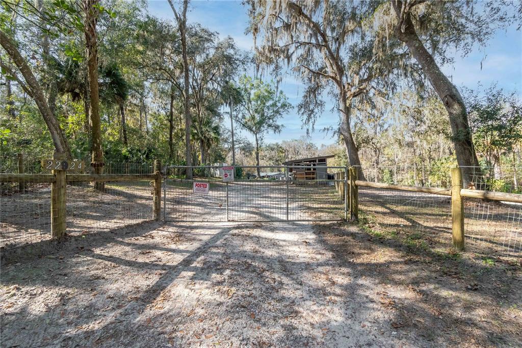 22924 Northwest 91st Court Road Micanopy, FL 32667 - Photo 59 of 95