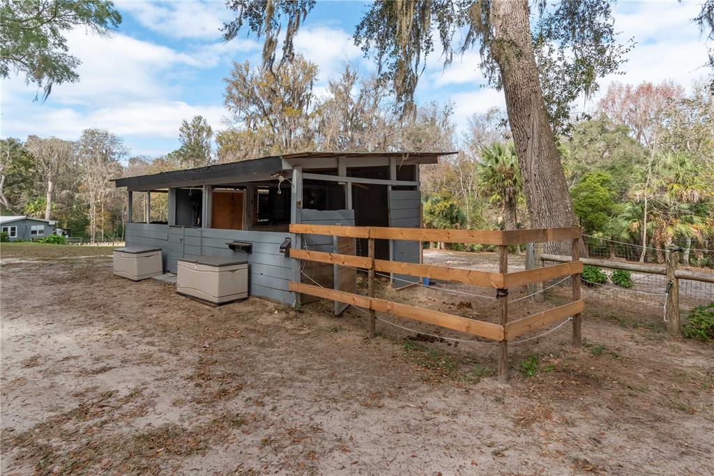 22924 Northwest 91st Court Road Micanopy, FL 32667 - Photo 73 of 95