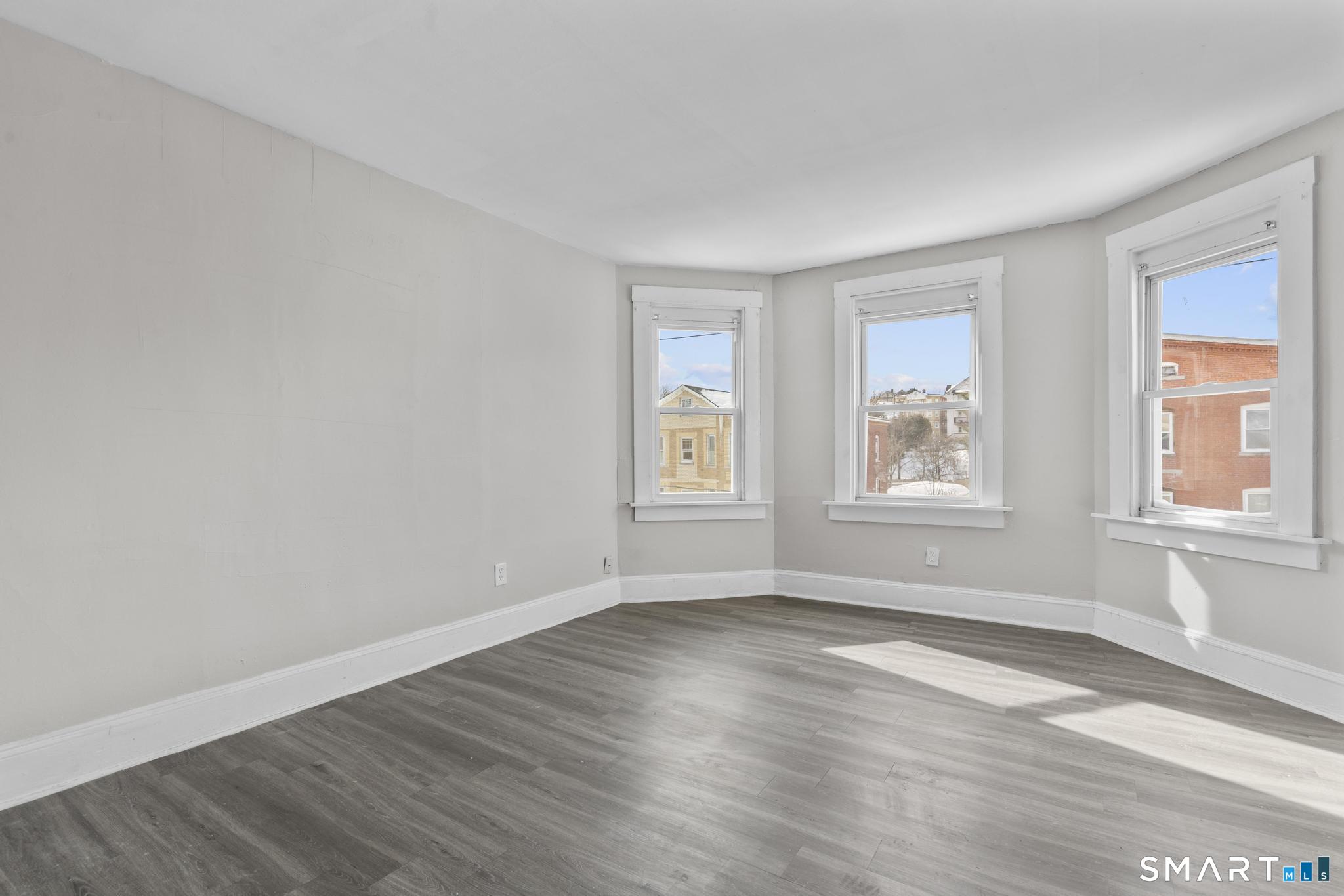 313 High Street, Unit 3S New Britain, CT 06051 - Photo 11 of 17