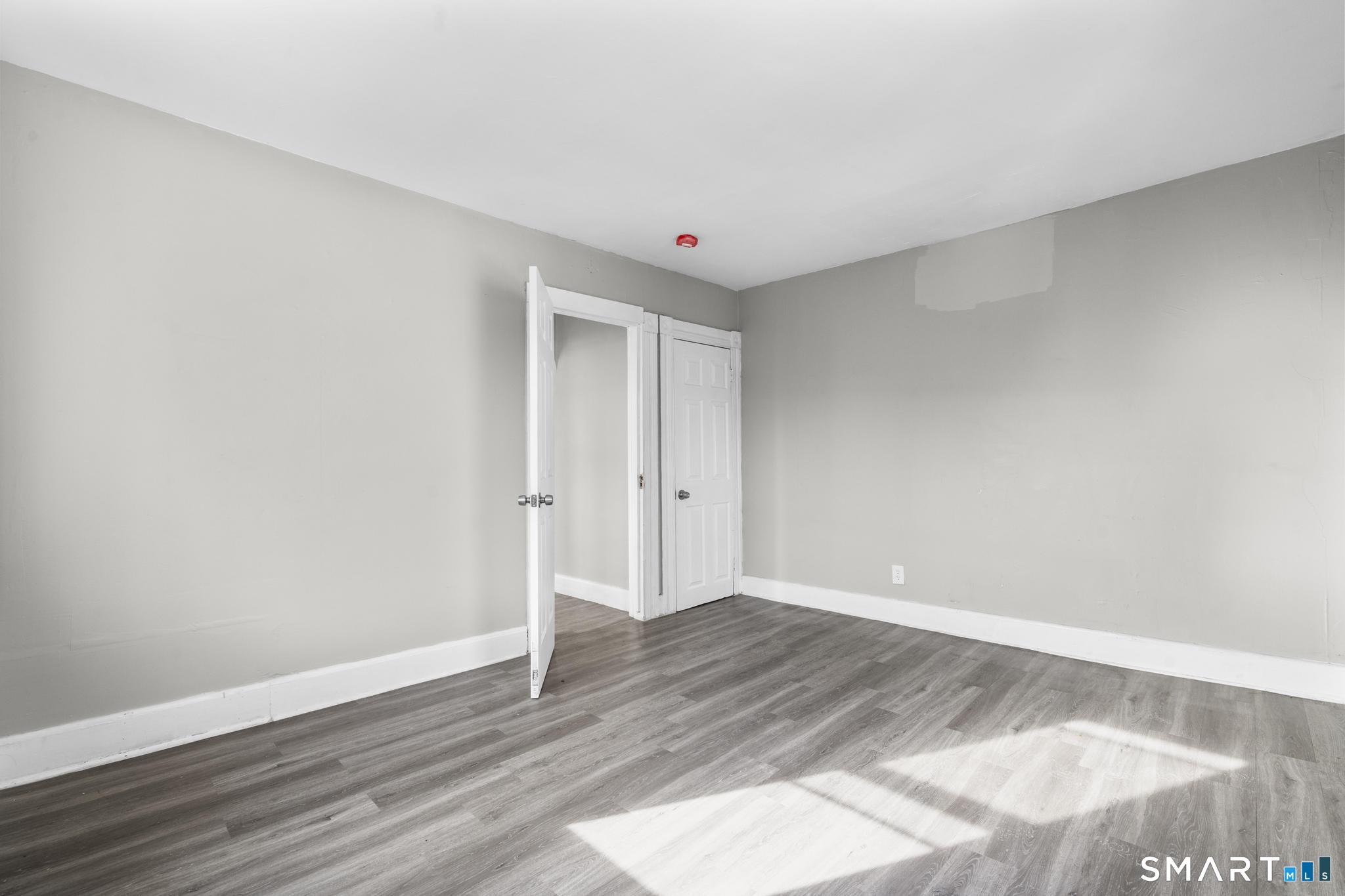 313 High Street, Unit 3S New Britain, CT 06051 - Photo 7 of 17