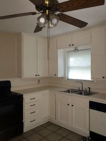 $1,245 | 611 West Bryan Street, Tyler, TX 75702