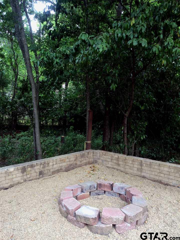 611 West Bryan Street Tyler, TX 75702 - Photo 4 of 13