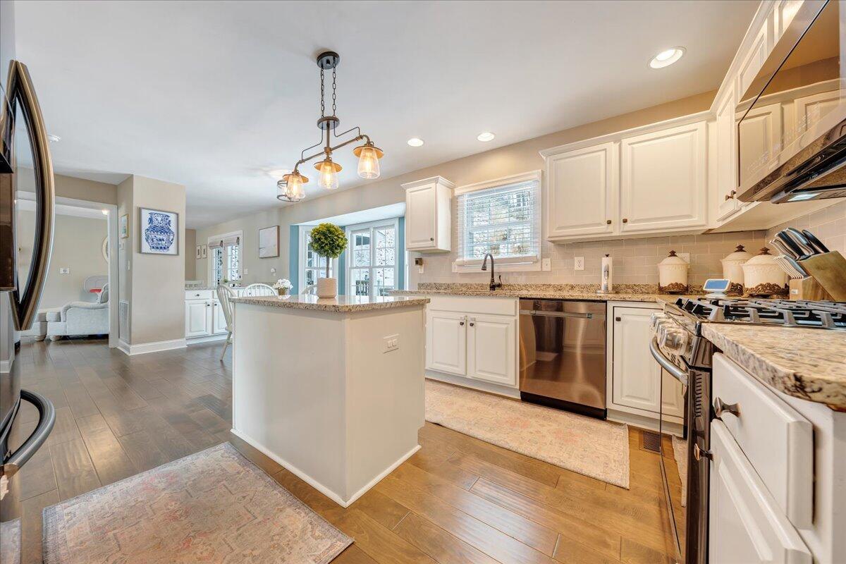1389 Fieldgate Road Salem, VA 24153 - Photo 20 of 54 20-MIB06945