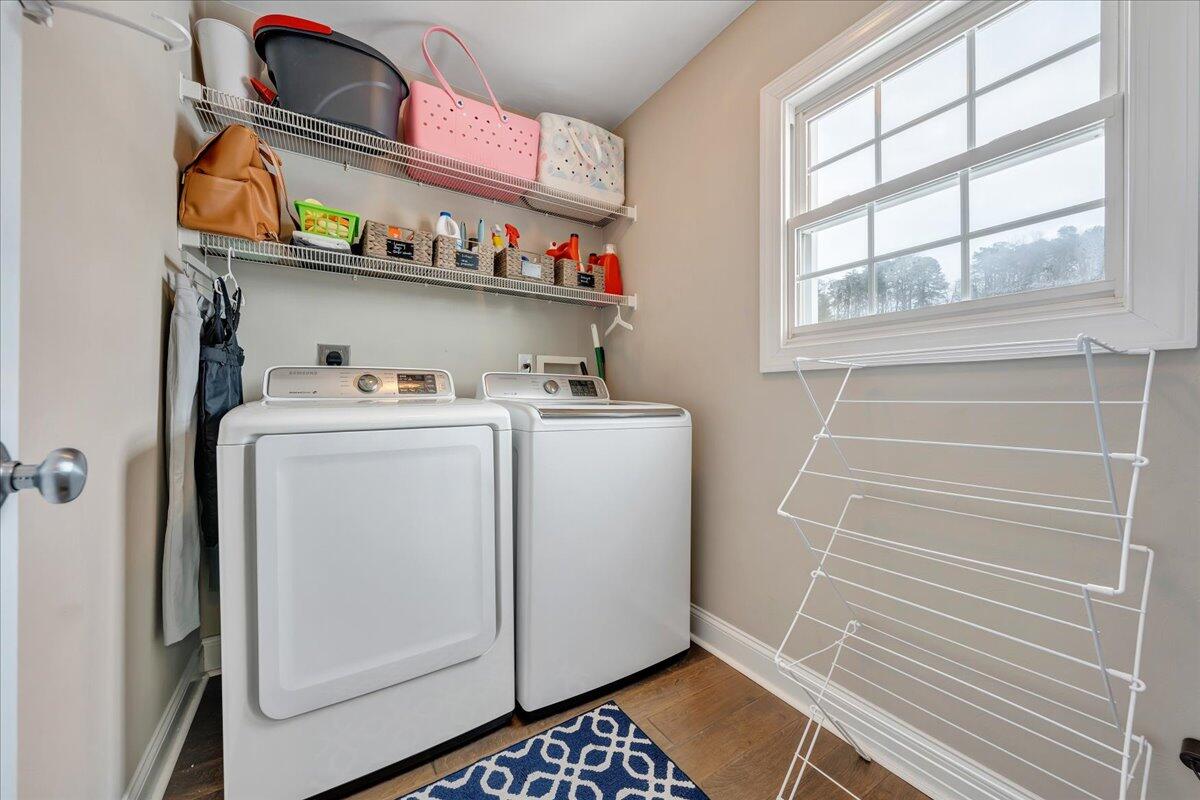 1389 Fieldgate Road Salem, VA 24153 - Photo 24 of 54 24-MIB06957