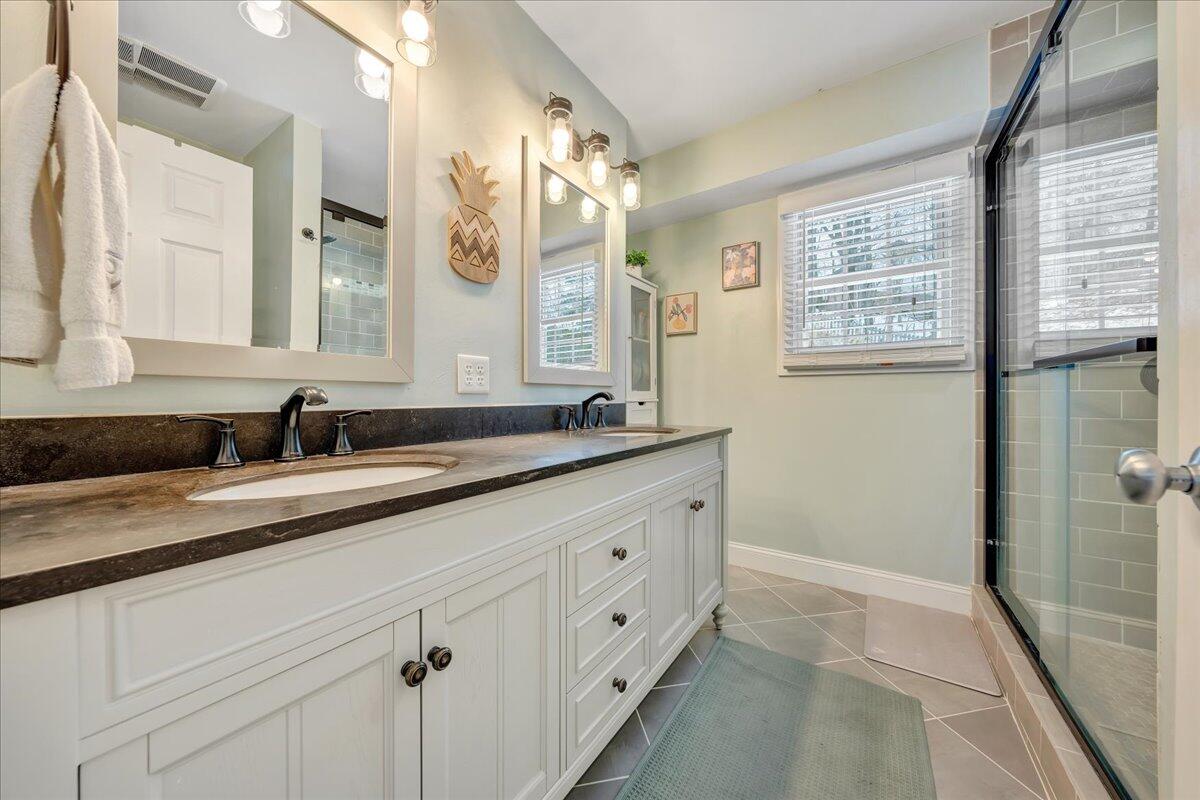 1389 Fieldgate Road Salem, VA 24153 - Photo 26 of 54 26-MIB06963