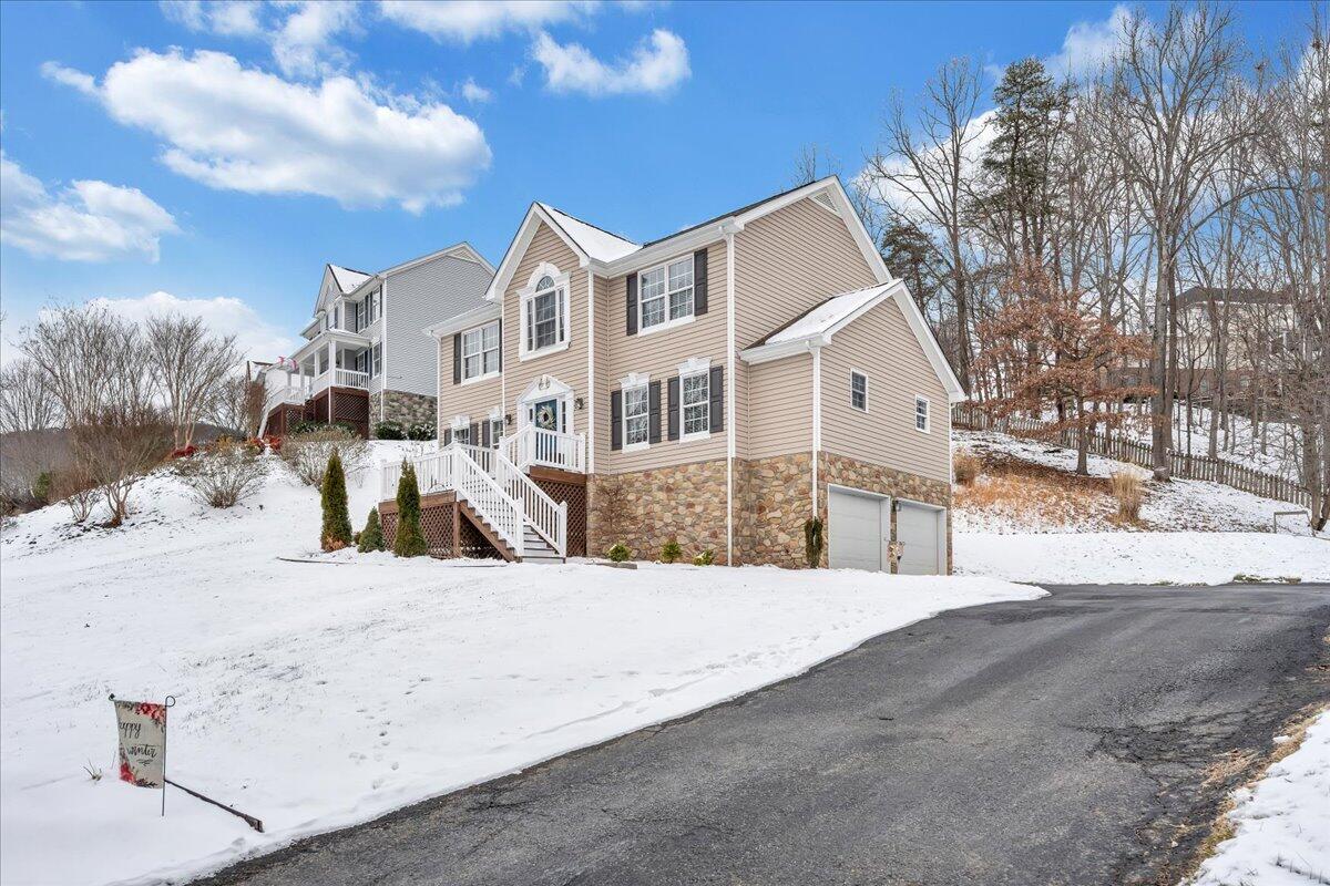 1389 Fieldgate Road Salem, VA 24153 - Photo 49 of 54 49-MIB07035