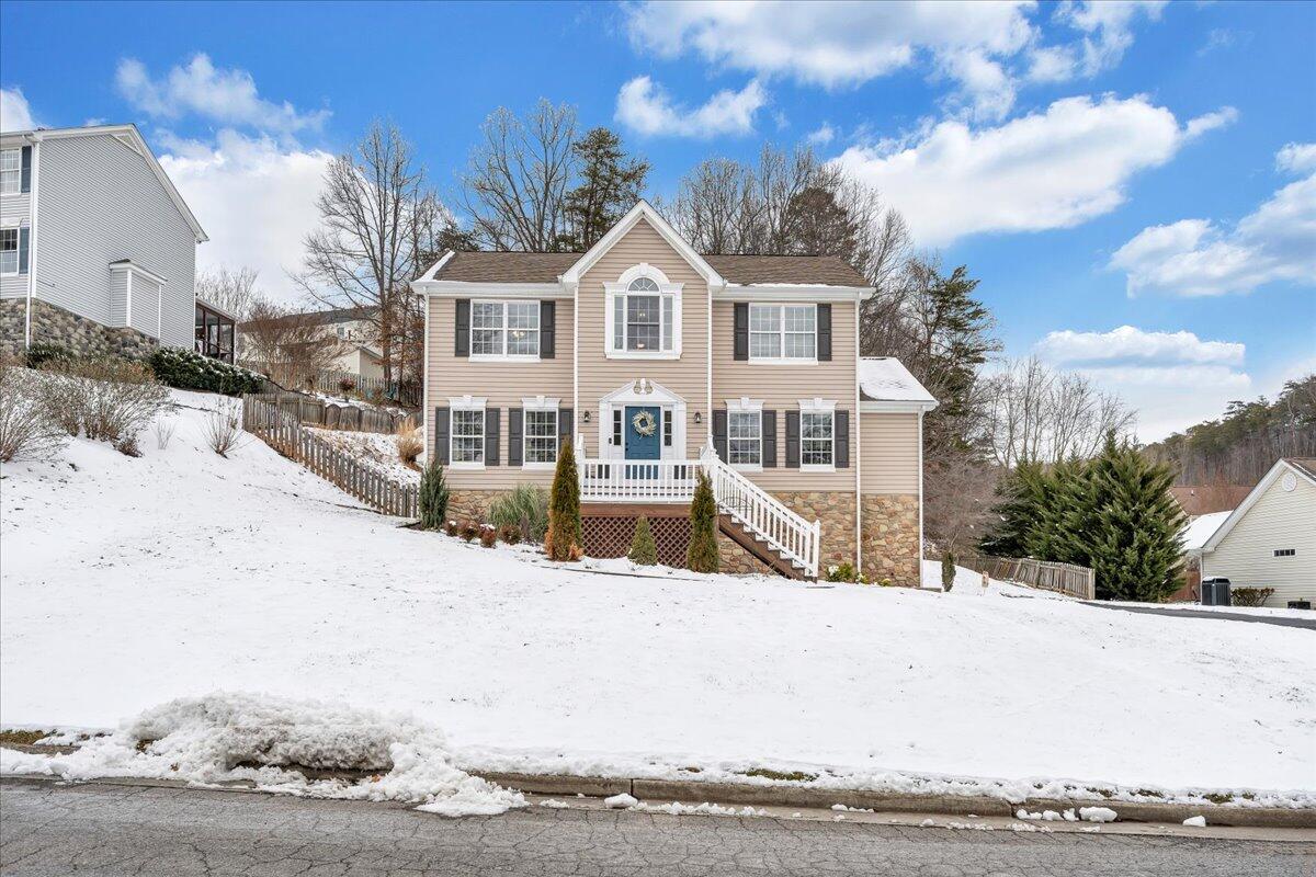 1389 Fieldgate Road Salem, VA 24153 - Photo 51 of 54 51-MIB07041