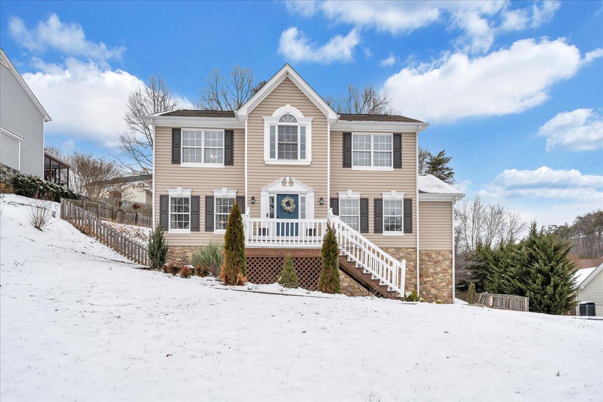 1389 Fieldgate Road Salem, VA 24153 - Photo 54 of 54 54-MIB07050