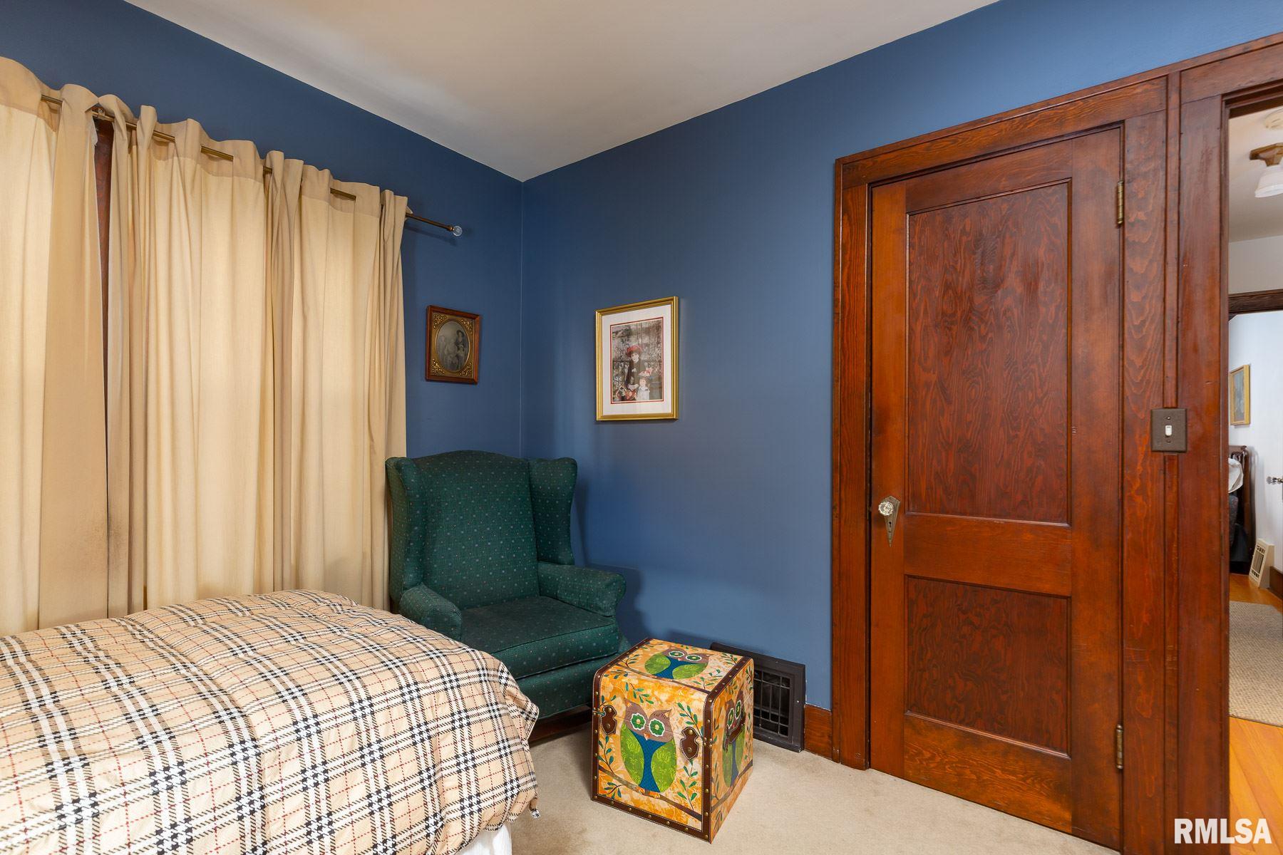 2521 28th Street Moline, IL 61265 - Photo 16 of 29 Gallery Image 16