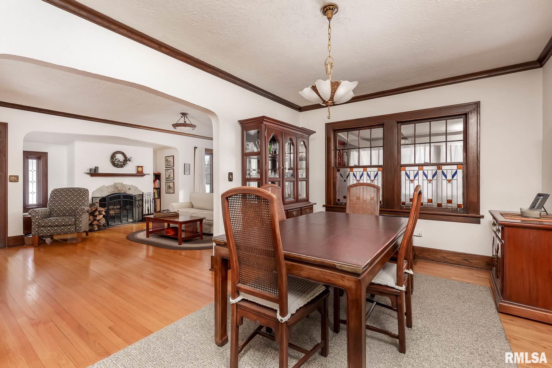 2521 28th Street Moline, IL 61265 - Photo 7 of 29 Gallery Image 7