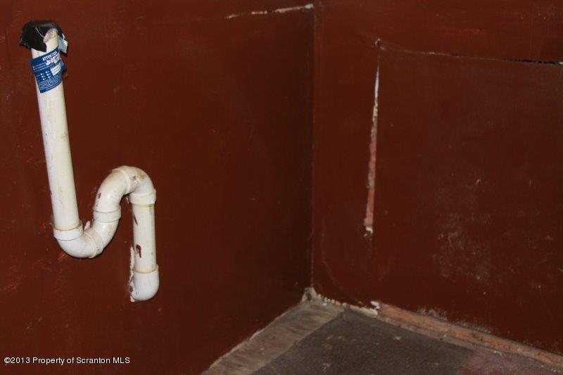 71 Bowens Road Moscow, PA 18444 - Photo 12 of 29 a close view of shower tap