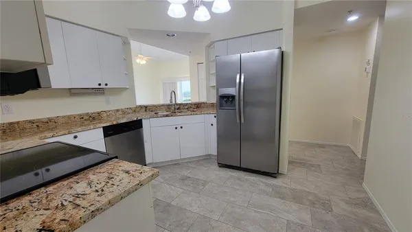 $193,000 | 6330 Green Oak Circle, Unit 6330, Bradenton, FL 34203