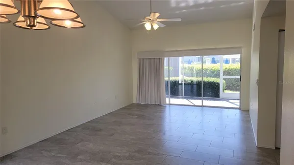 $193,000 | 6330 Green Oak Circle, Unit 6330, Bradenton, FL 34203