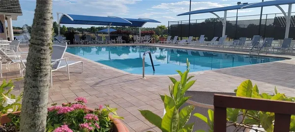 $193,000 | 6330 Green Oak Circle, Unit 6330, Bradenton, FL 34203