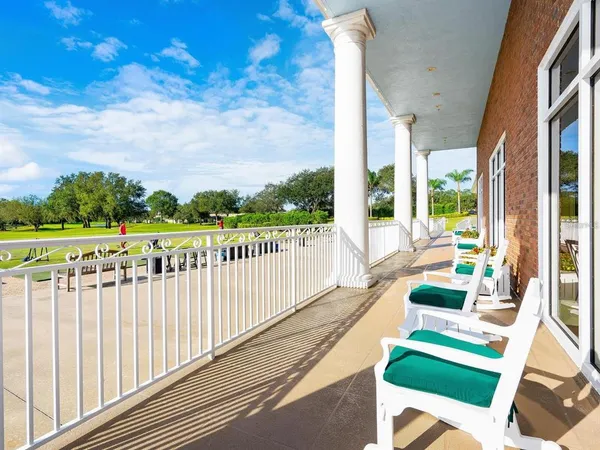 $193,000 | 6330 Green Oak Circle, Unit 6330, Bradenton, FL 34203