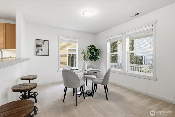 $1,000,000 | 36703 Southeast Gravenstein Court, Snoqualmie, WA 98065