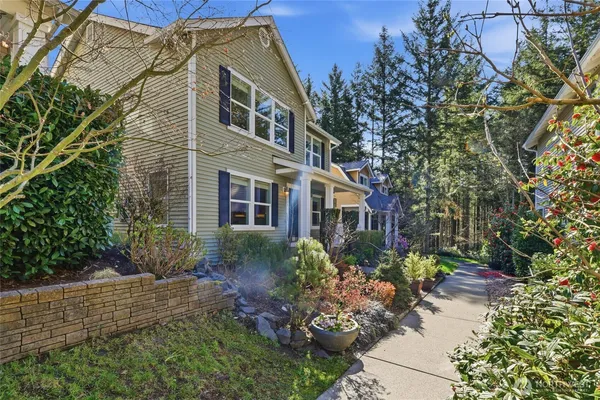 $1,000,000 | 36703 Southeast Gravenstein Court, Snoqualmie, WA 98065