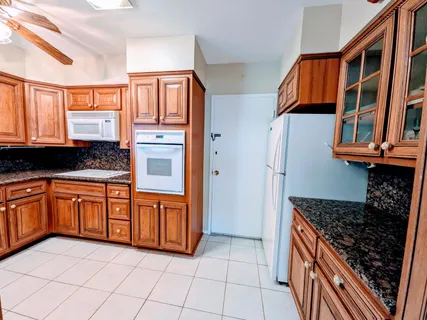 $325,000 | 3600 Galt Ocean Drive, Unit 4C, Fort Lauderdale, FL 33308