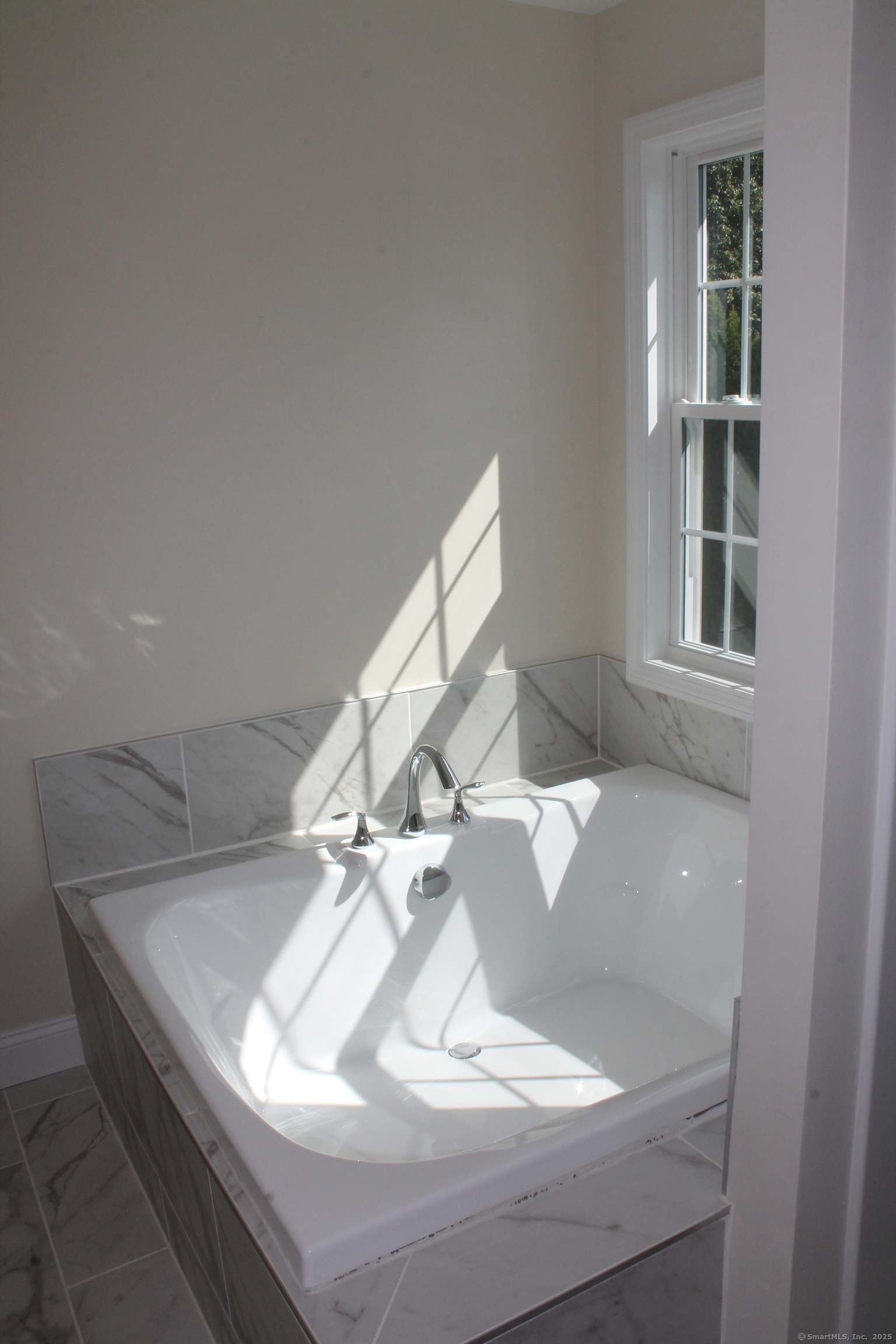 15 Glen Ridge Road Hamden, CT 06518 - Photo 22 of 36 a view of bathroom