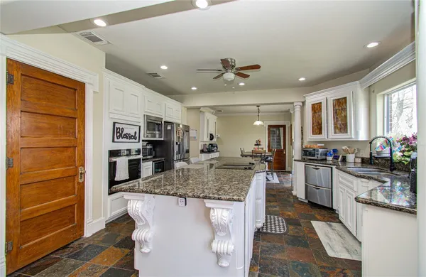 $875,000 | 8659 Hall's Retreat Court, Missouri City, TX 77459