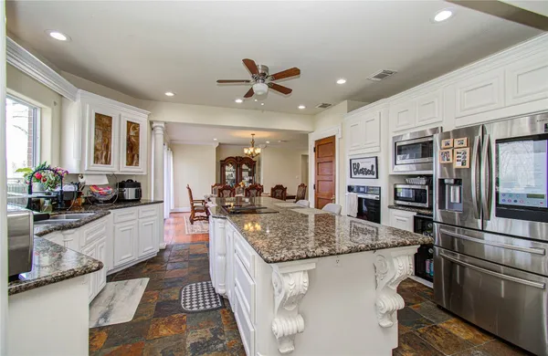 $875,000 | 8659 Hall's Retreat Court, Missouri City, TX 77459