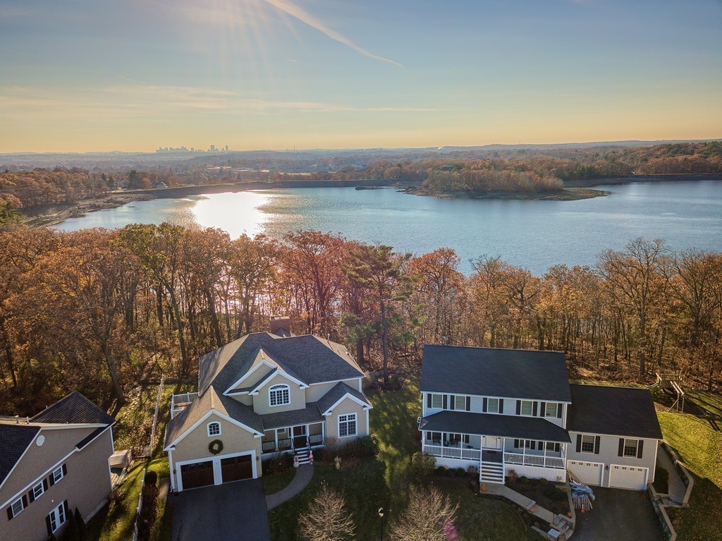 10 Lois Lane Lynn, MA 01905 - Photo 26 of 28