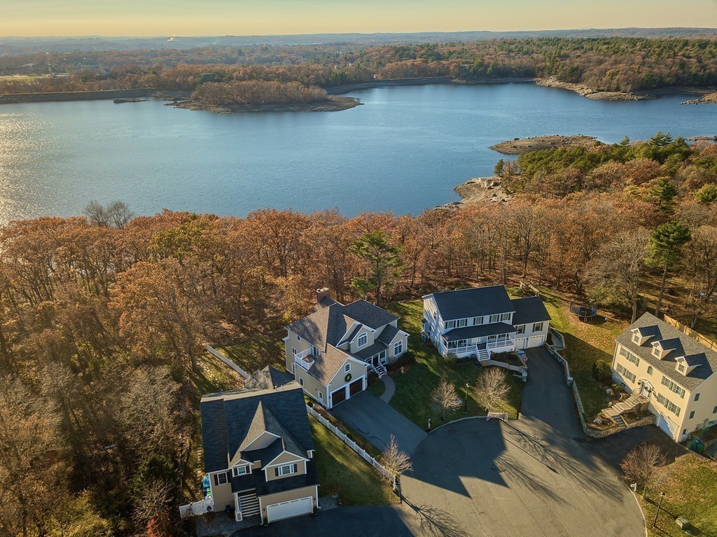 10 Lois Lane Lynn, MA 01905 - Photo 27 of 28