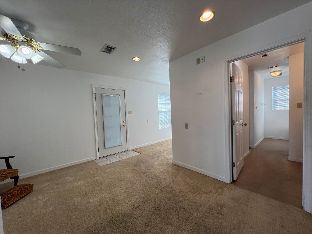 27306 Ranch Road 12 Dripping Springs, TX 78620 - Photo 11 of 40