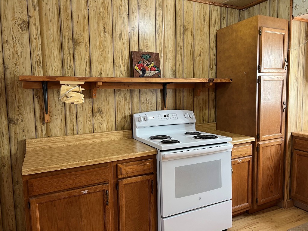 27306 Ranch Road 12 Dripping Springs, TX 78620 - Photo 21 of 40