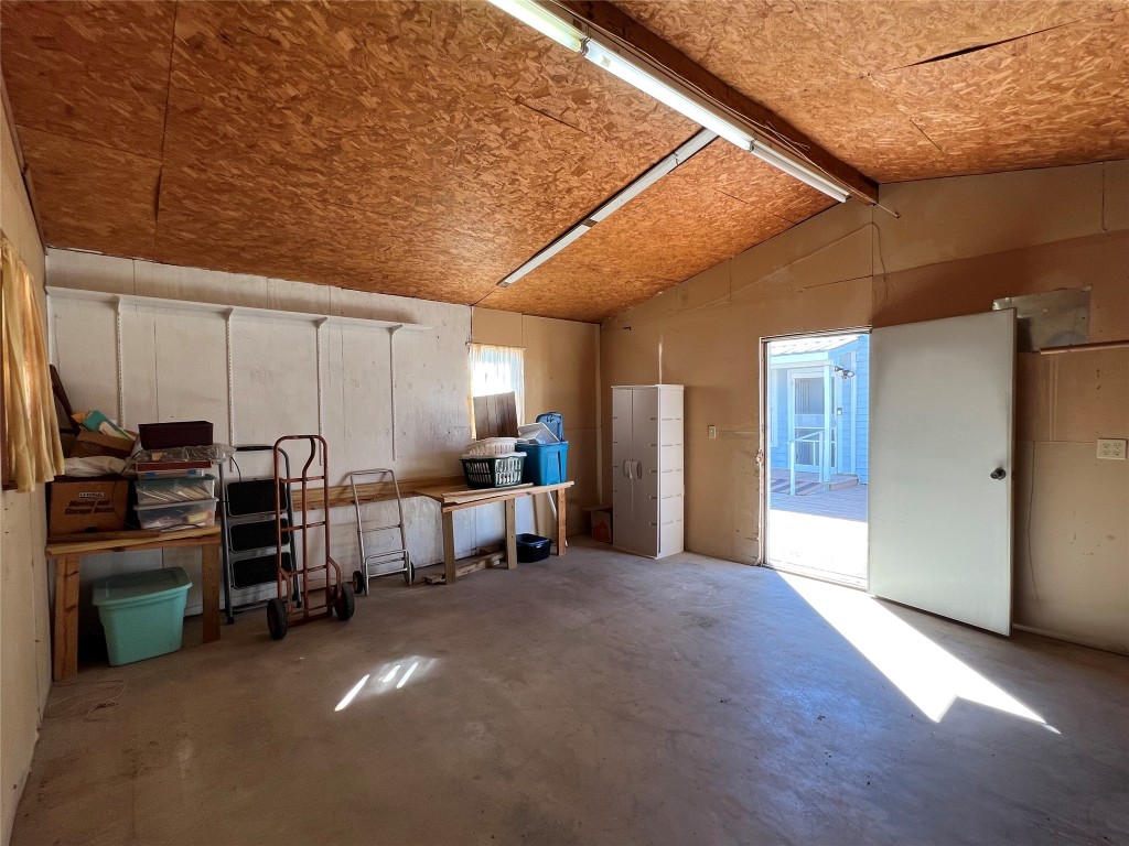 27306 Ranch Road 12 Dripping Springs, TX 78620 - Photo 29 of 40