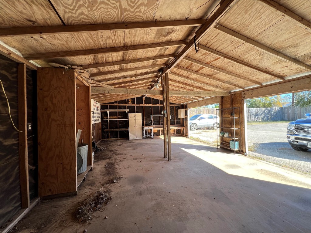 27306 Ranch Road 12 Dripping Springs, TX 78620 - Photo 33 of 40