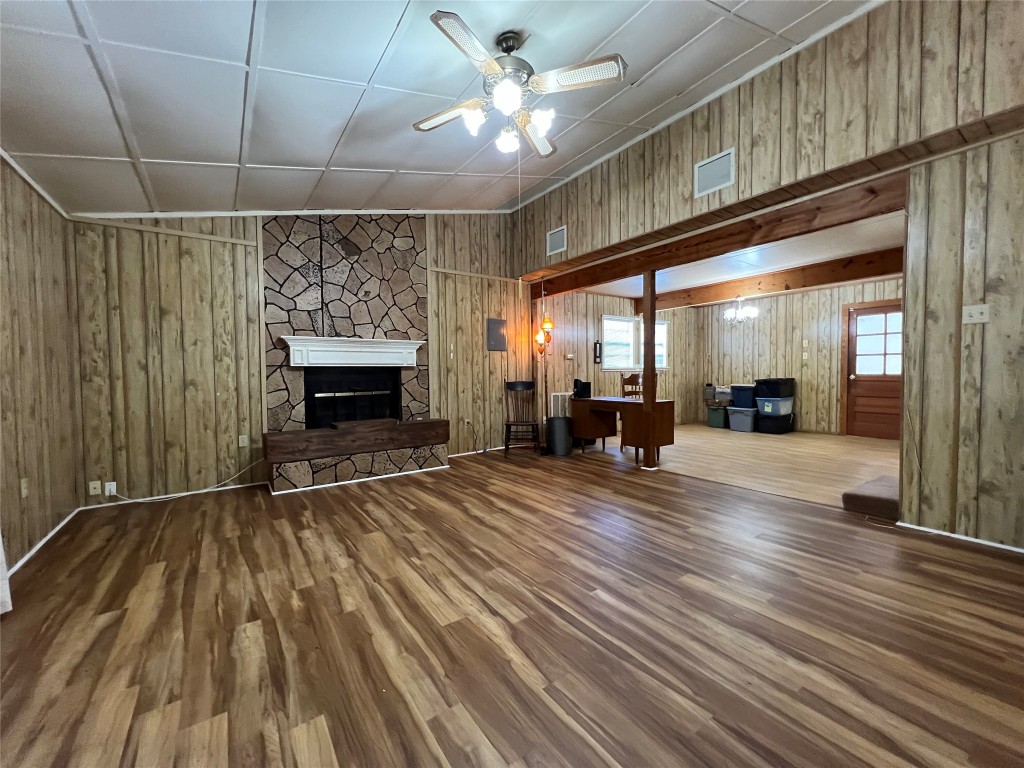 27306 Ranch Road 12 Dripping Springs, TX 78620 - Photo 5 of 40