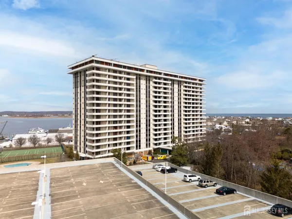 $1,143,100 | 1 Channel Drive, Unit 1707, Monmouth Beach, NJ 07750
