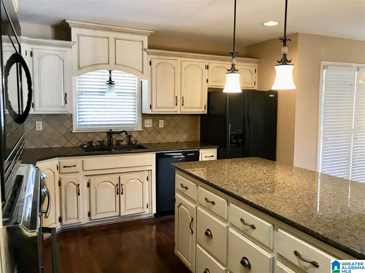 509 Guy Allen Road Gardendale, AL 35071 - Photo 10 of 38
