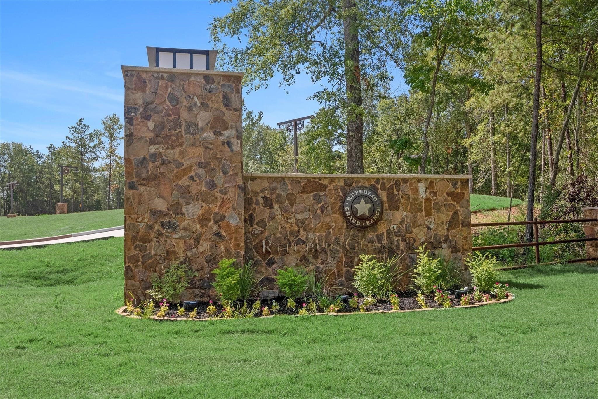 15884 Ridge Oak Road Willis, TX 77378 - Photo 19 of 24
