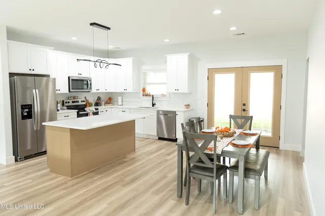 $265,000 | 2000 Plover Lane, Gautier, MS 39553