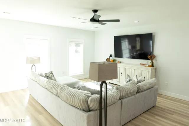 $265,000 | 2000 Plover Lane, Gautier, MS 39553