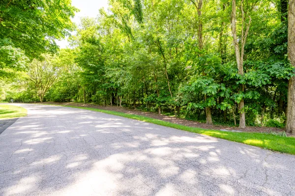 $49,900 | 4172 Pine Wood Drive, Benton Harbor, MI 49022