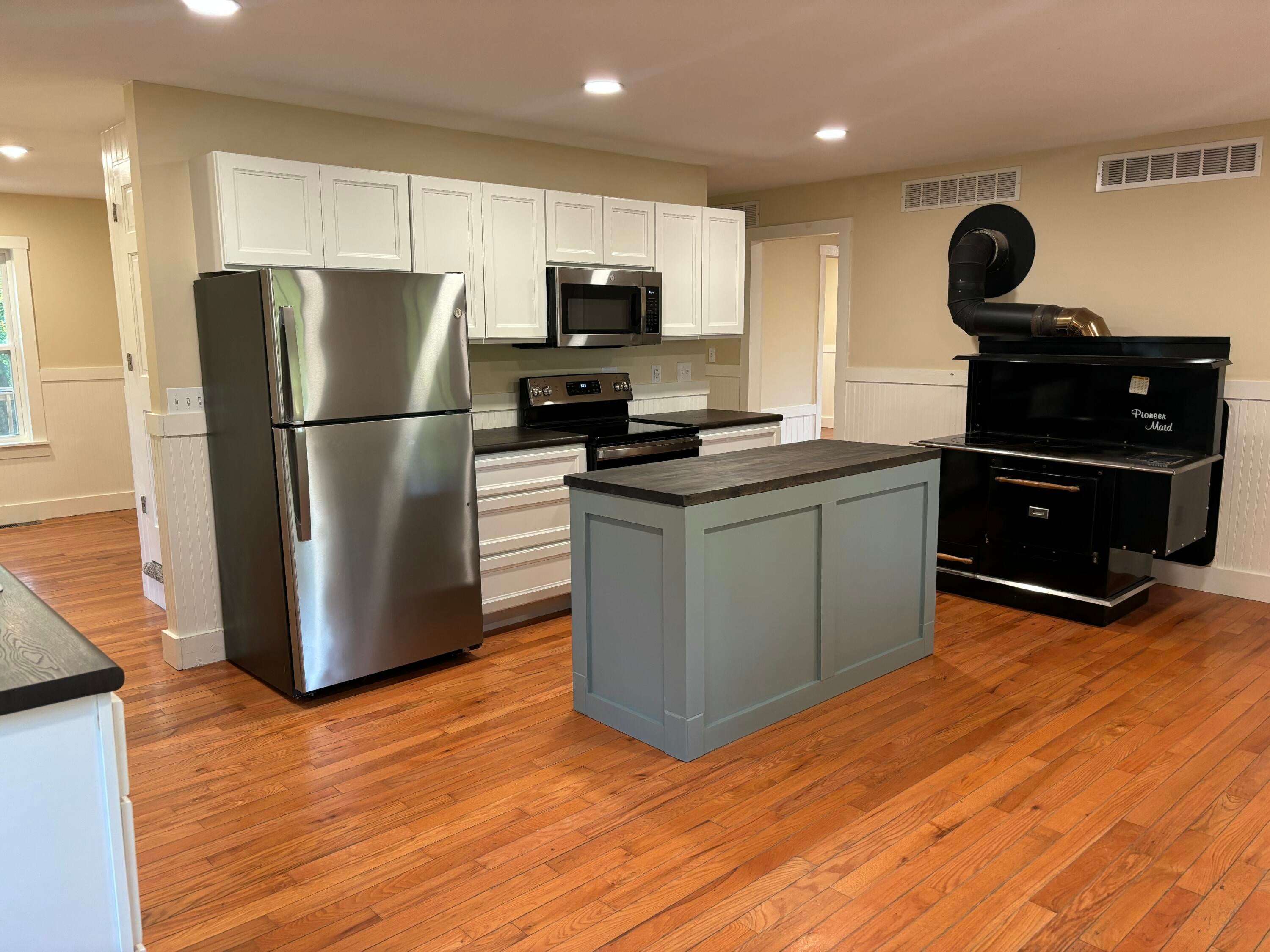 22488 Harris Road California, MO 65018 - Photo 5 of 46 Gallery Image 5
