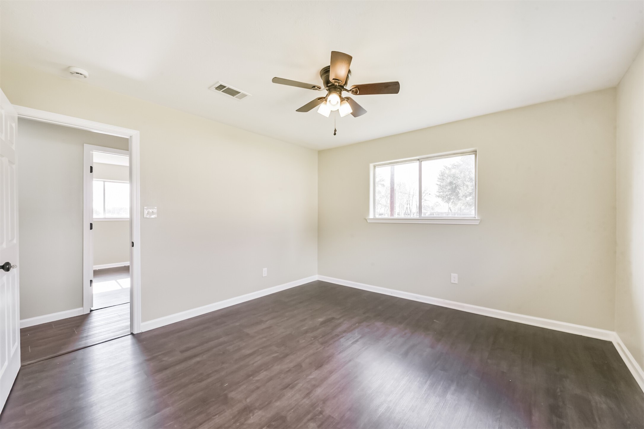 2390 Sarah Street Beaumont, TX 77705 - Photo 16 of 42