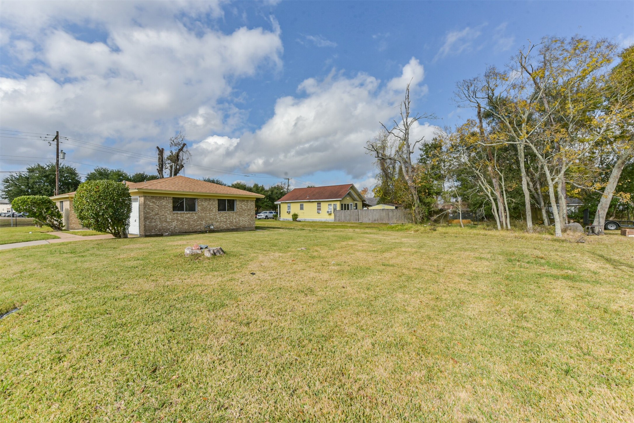 2390 Sarah Street Beaumont, TX 77705 - Photo 27 of 42