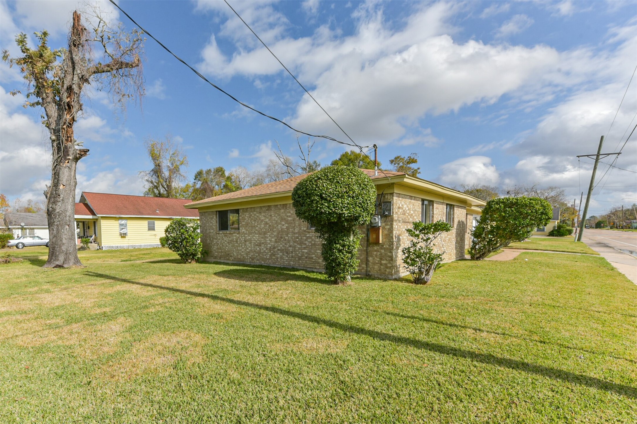 2390 Sarah Street Beaumont, TX 77705 - Photo 29 of 42