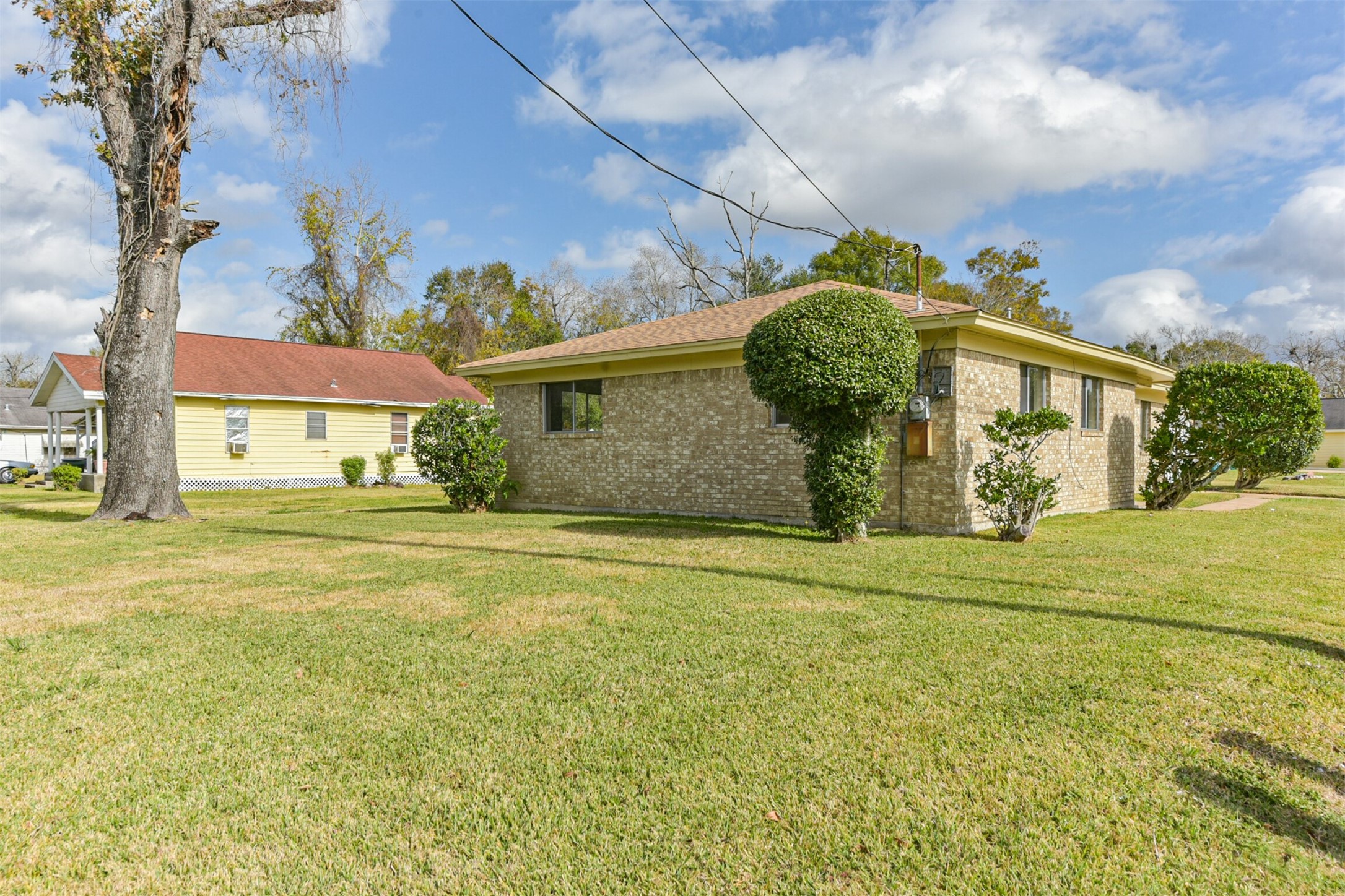 2390 Sarah Street Beaumont, TX 77705 - Photo 31 of 42